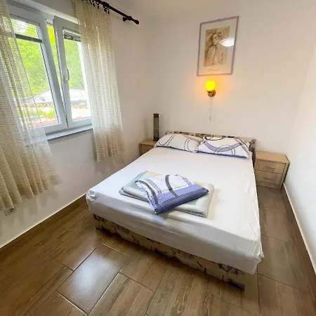 Orlic Apartment Jadranovo